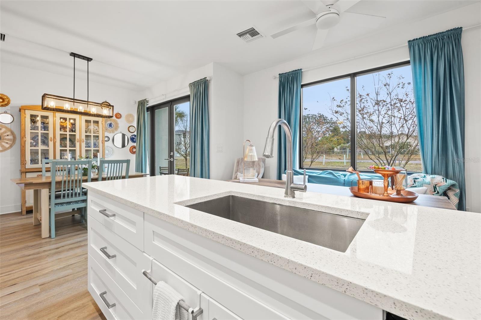 8709 PALM RANCHES PL