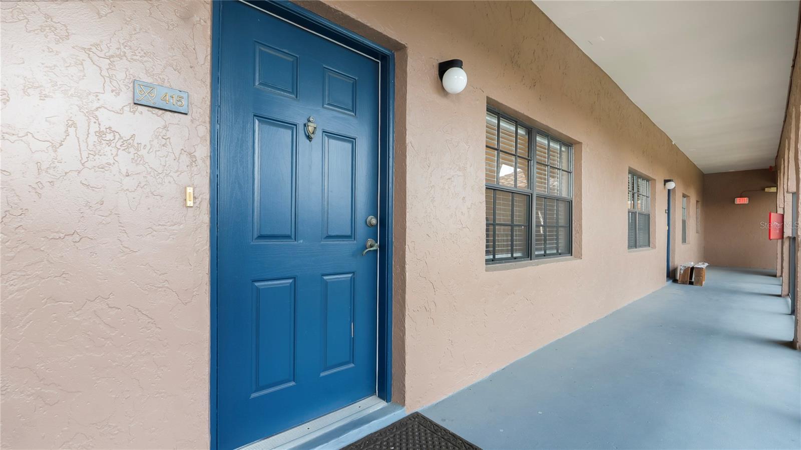 6100 GULFPORT BLVD S #415