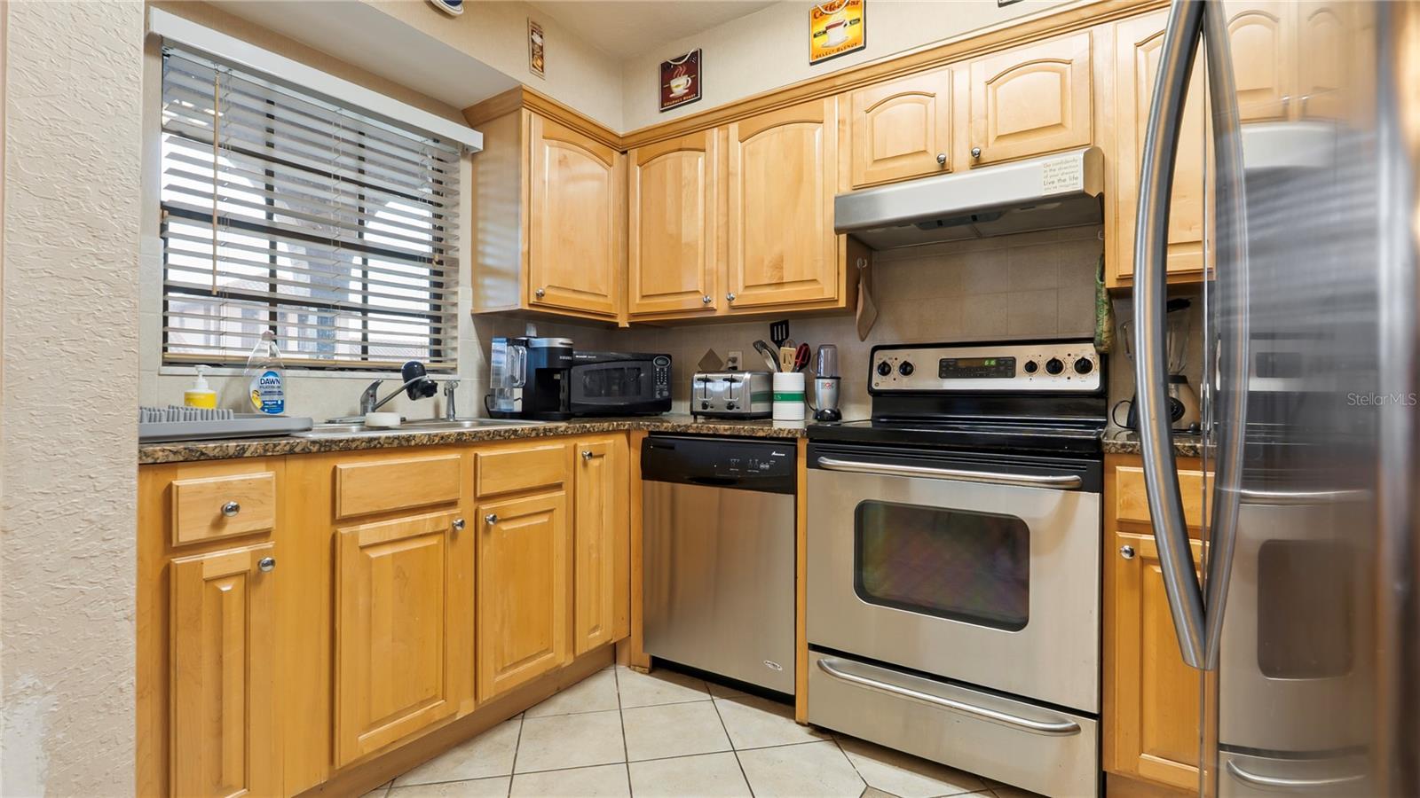 6100 GULFPORT BLVD S #415