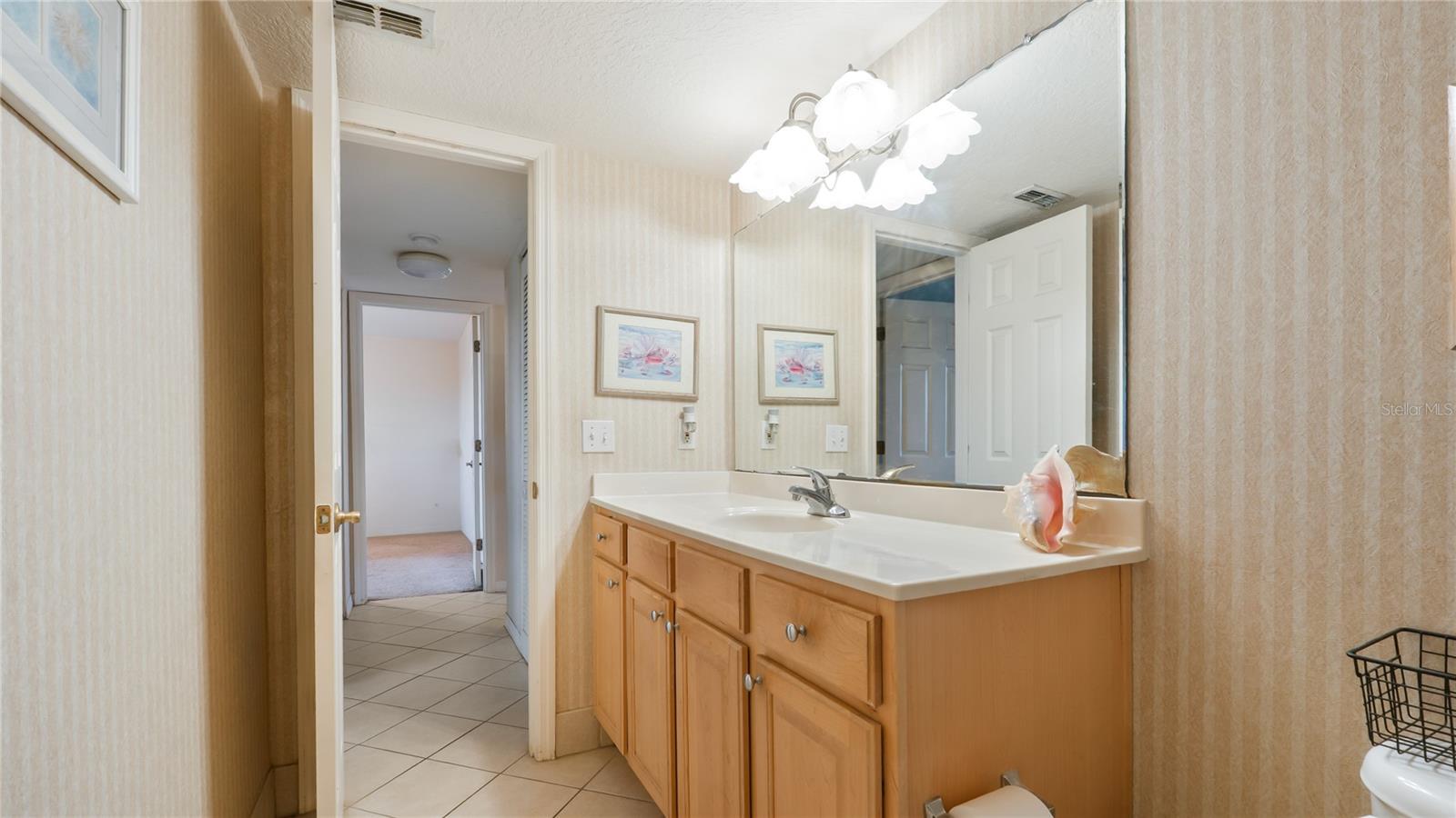 6100 GULFPORT BLVD S #415