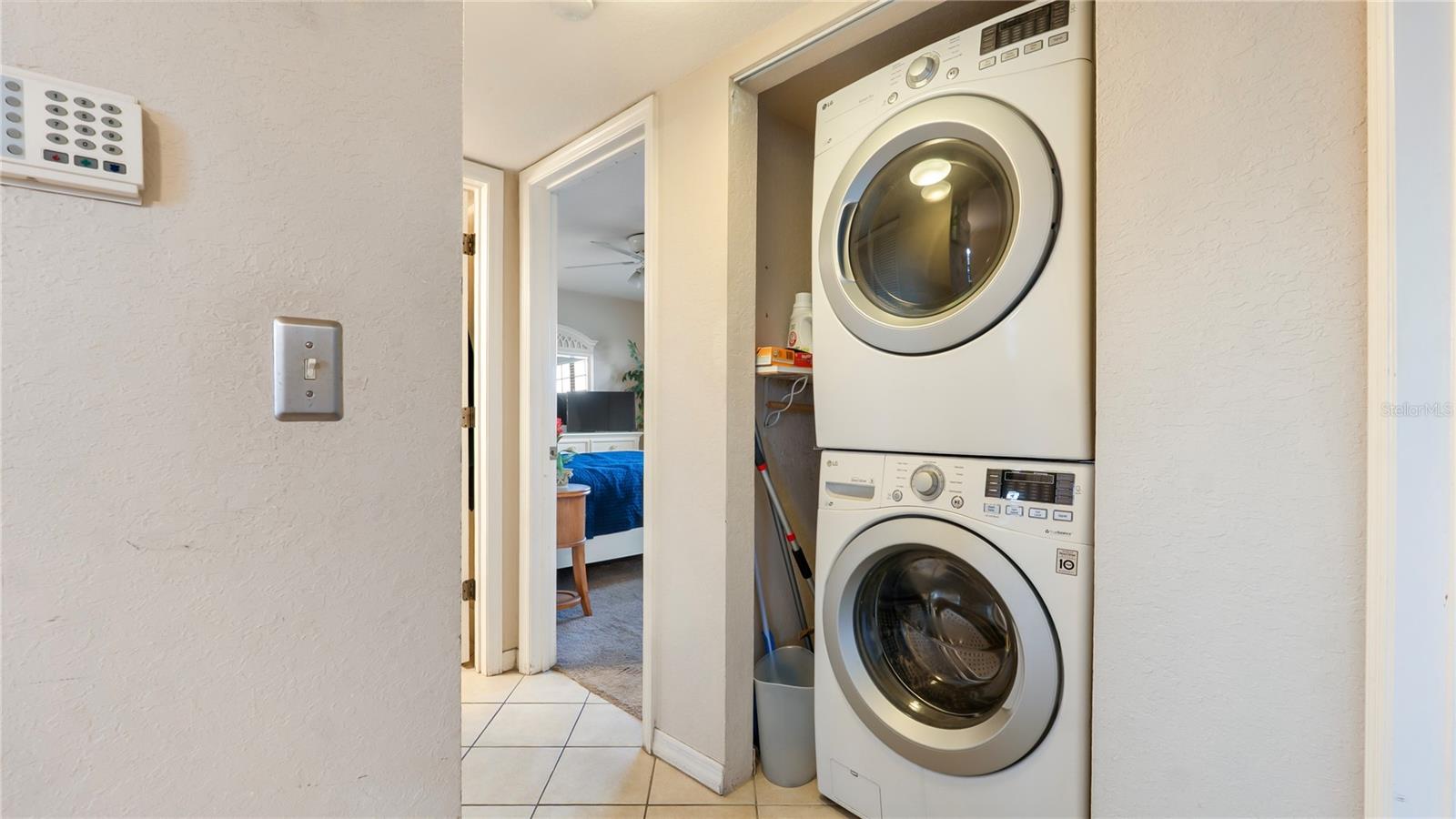 6100 GULFPORT BLVD S #415
