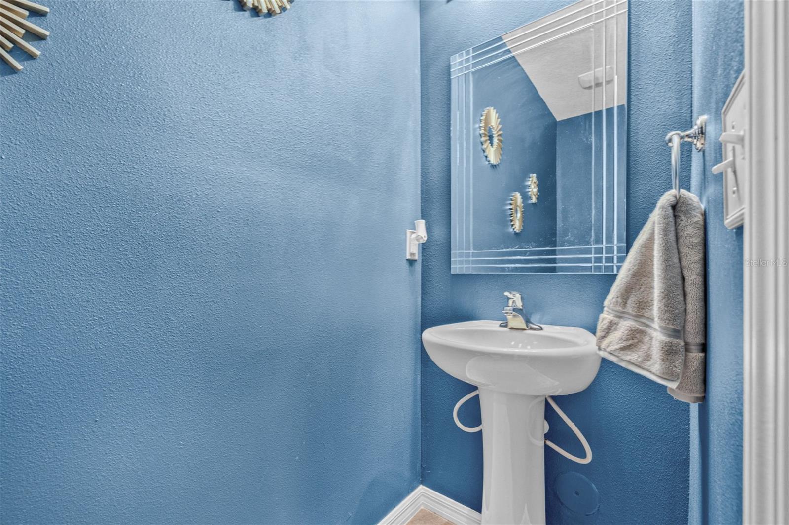 2771 SUNCOAST BLEND DR