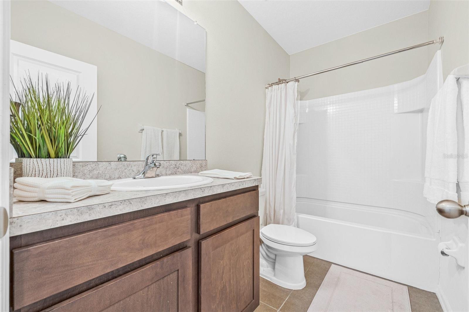 2771 SUNCOAST BLEND DR