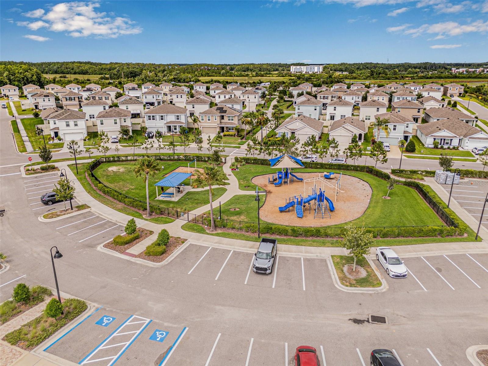 2771 SUNCOAST BLEND DR