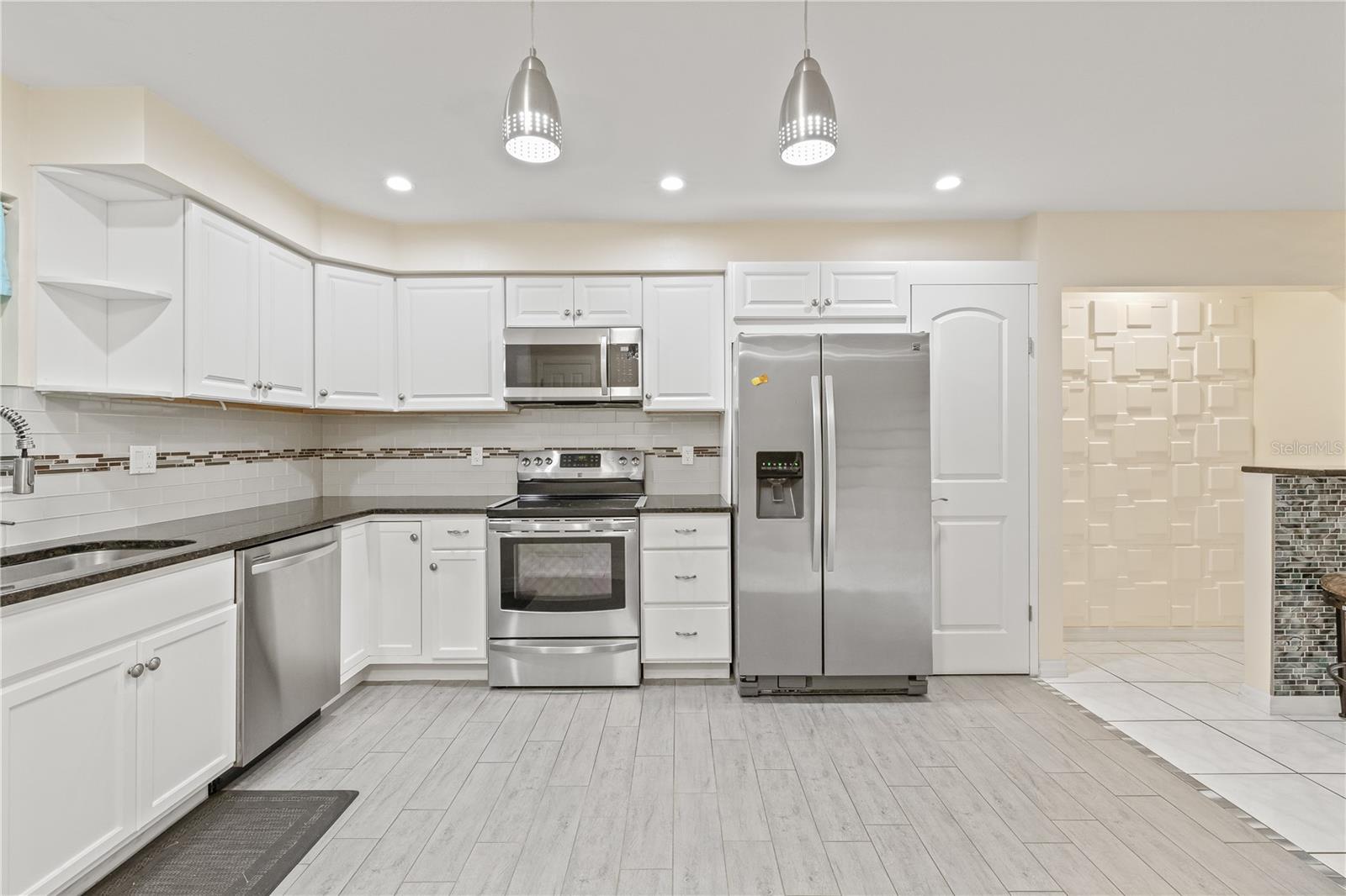 3368 RAMBLEWOOD PL #37-D-1