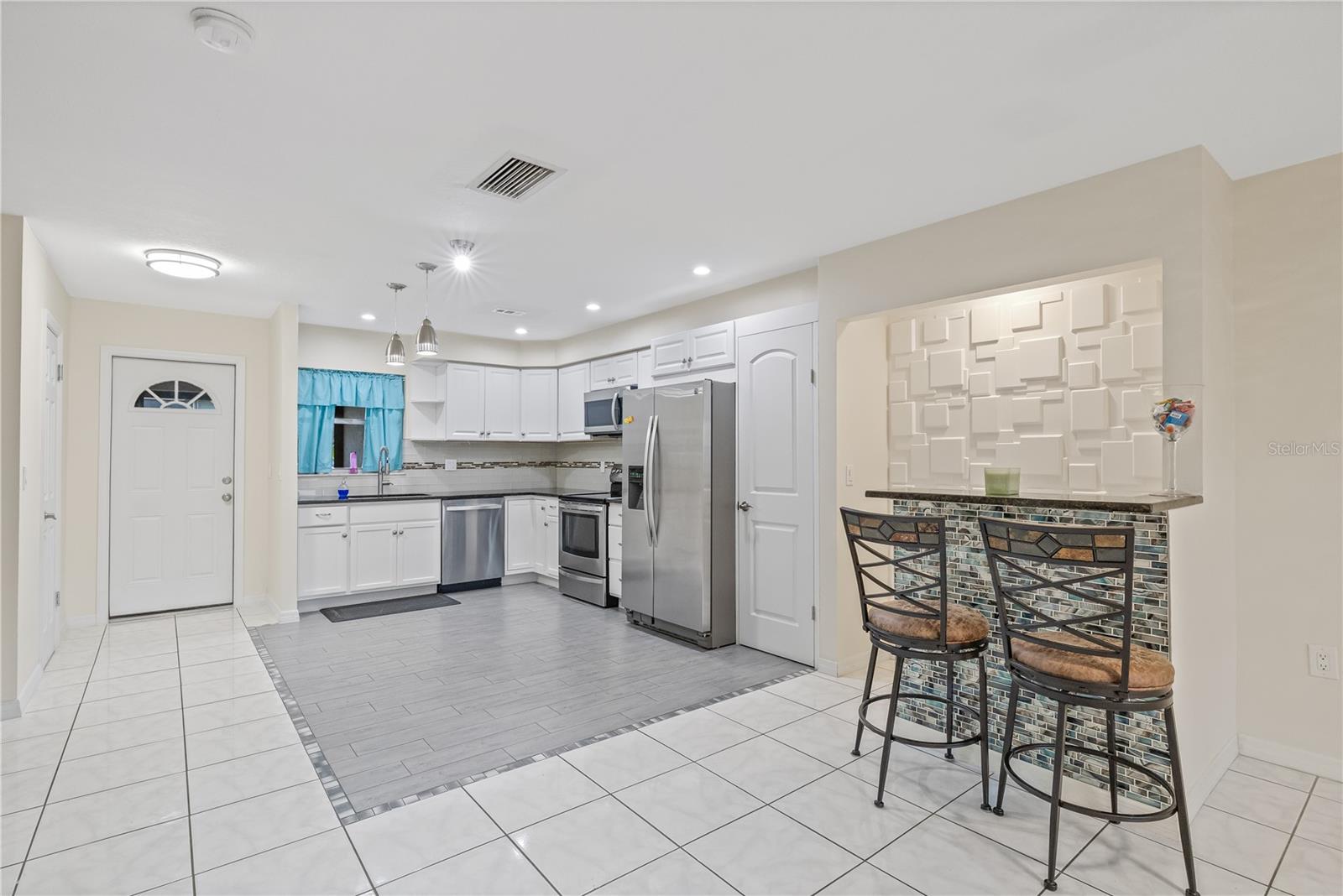 3368 RAMBLEWOOD PL #37-D-1