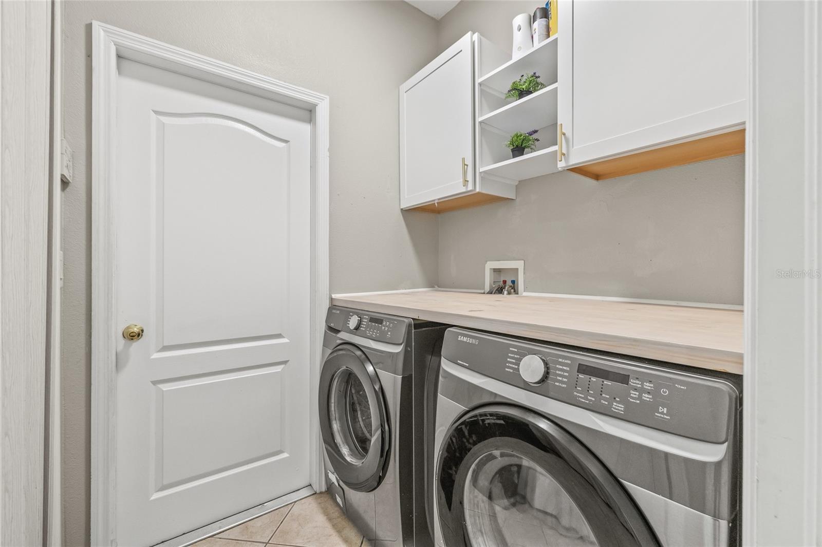 8521 SOUTHERN CHARM CIR