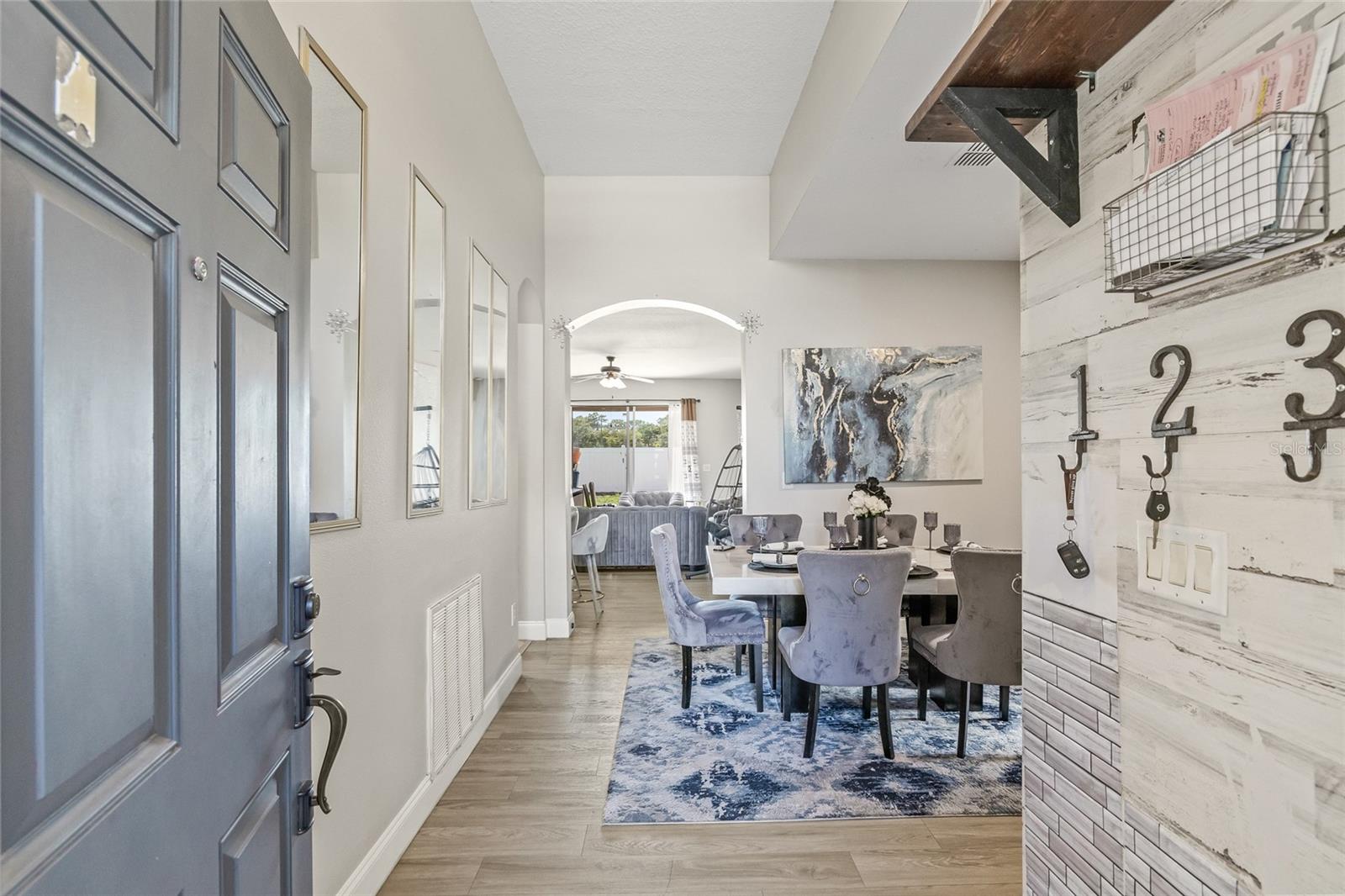 8521 SOUTHERN CHARM CIR