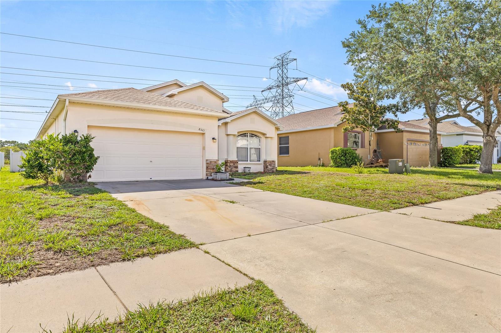 8521 SOUTHERN CHARM CIR