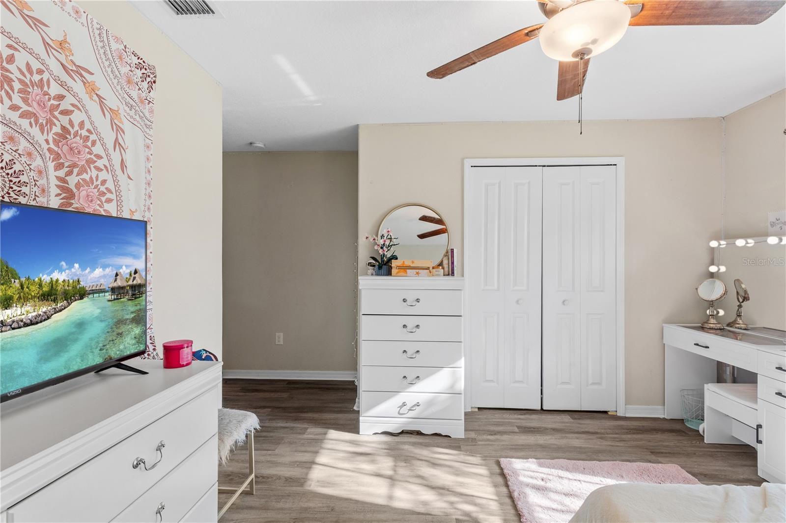 2942 MOULDEN HOLLOW DR