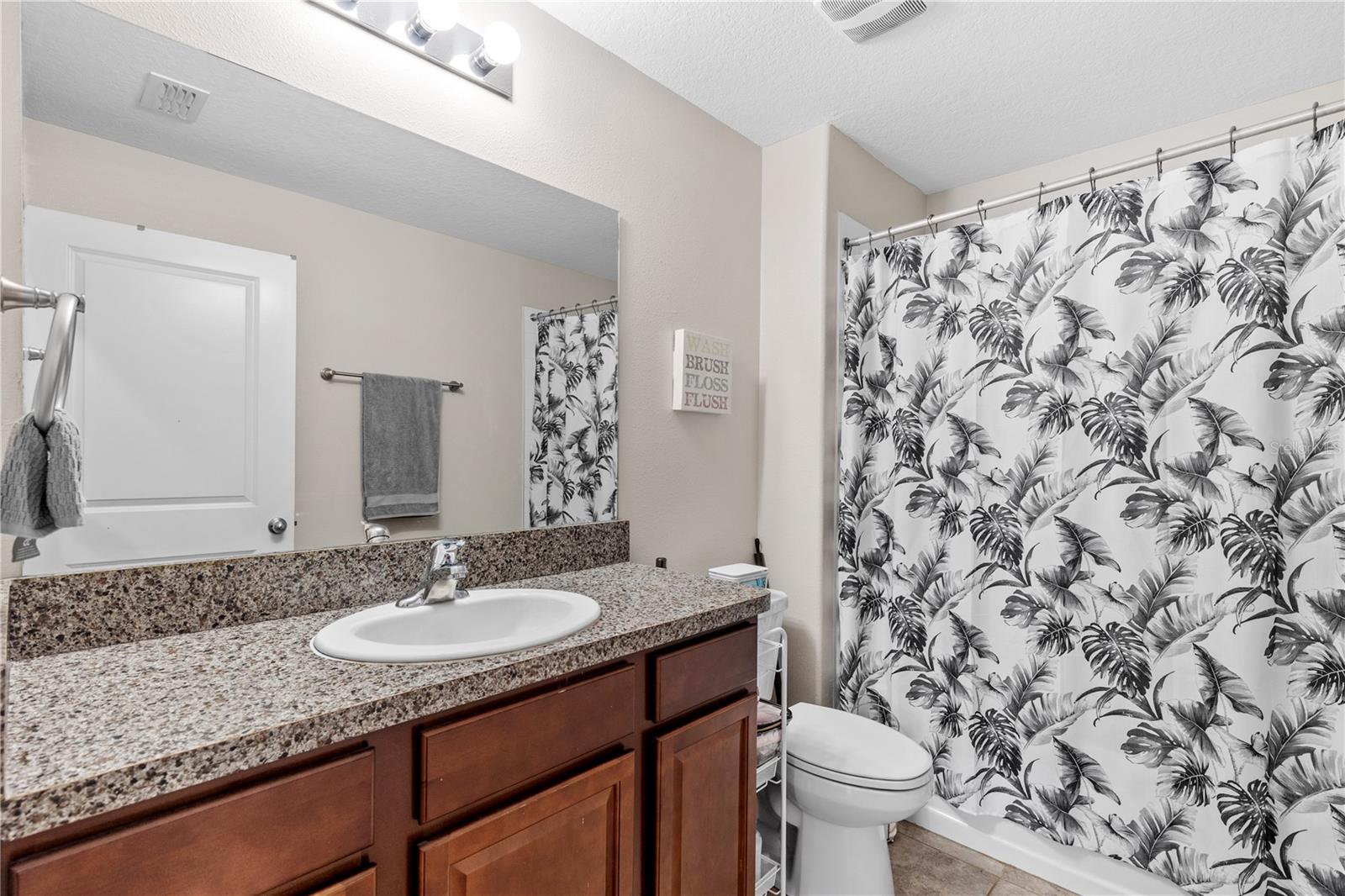 2942 MOULDEN HOLLOW DR