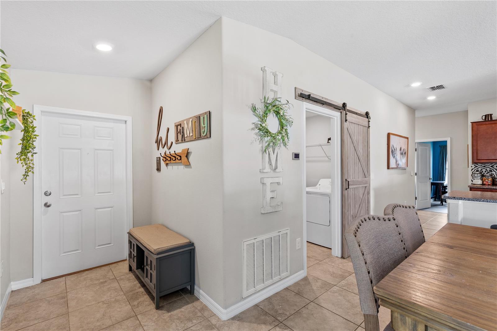 2942 MOULDEN HOLLOW DR