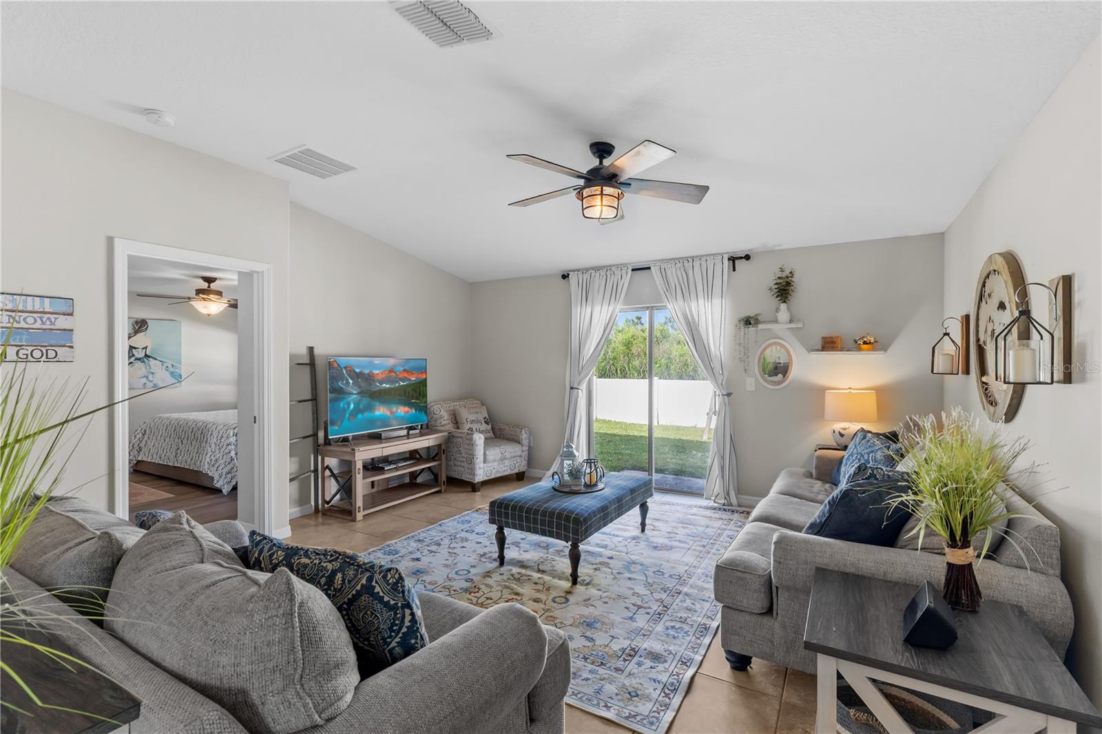 2942 MOULDEN HOLLOW DR