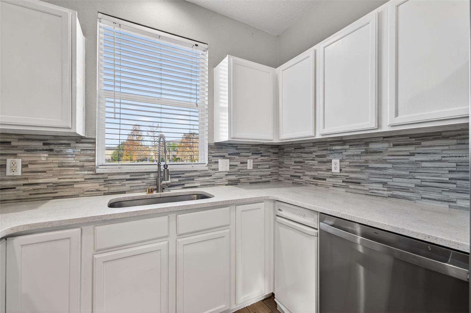 12343 COUNTRY WHITE CIR