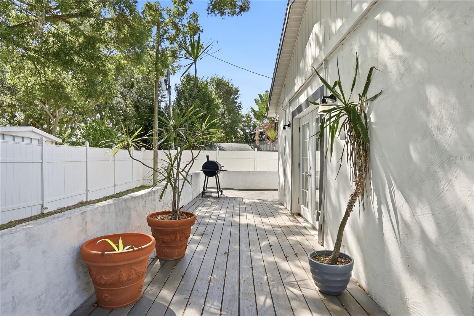 4043 SHORE ACRES BLVD NE