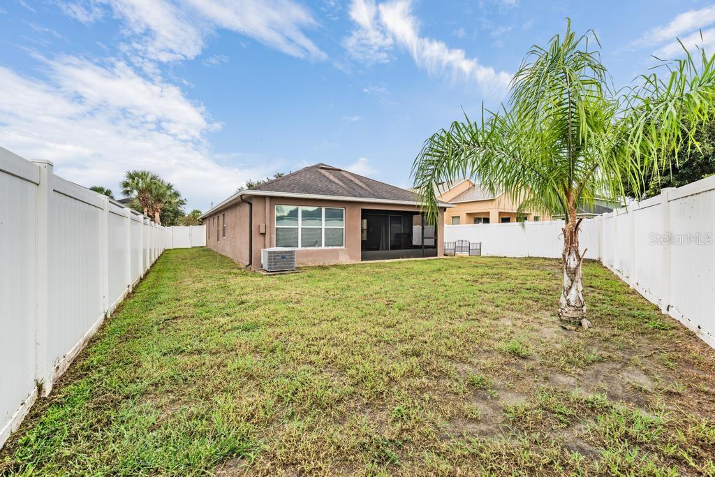 7013 FOREST MERE DR