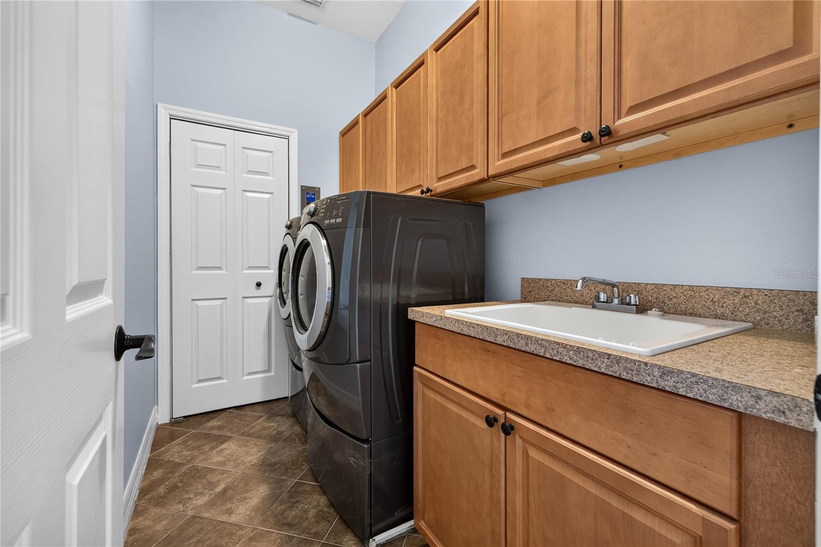 2908 HANSEN MANOR LN