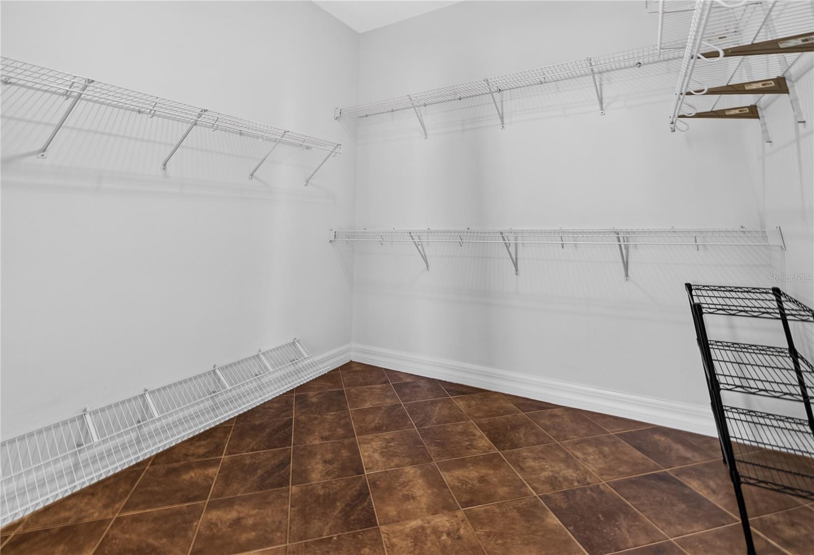 2908 HANSEN MANOR LN