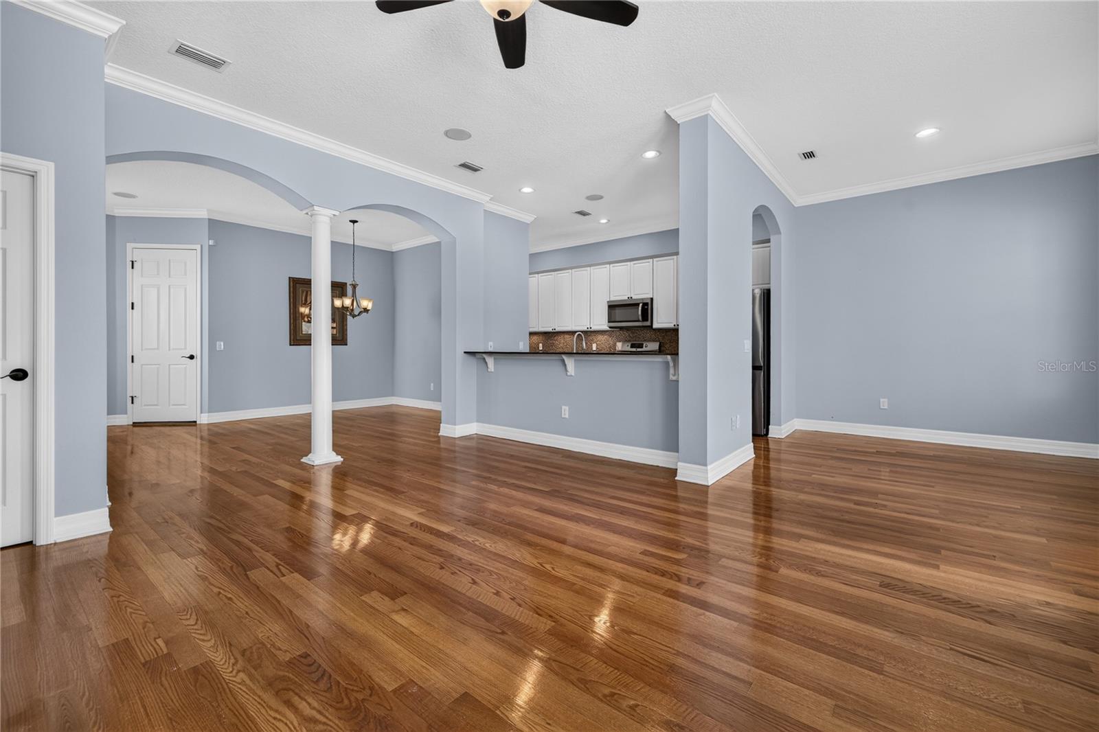 2908 HANSEN MANOR LN