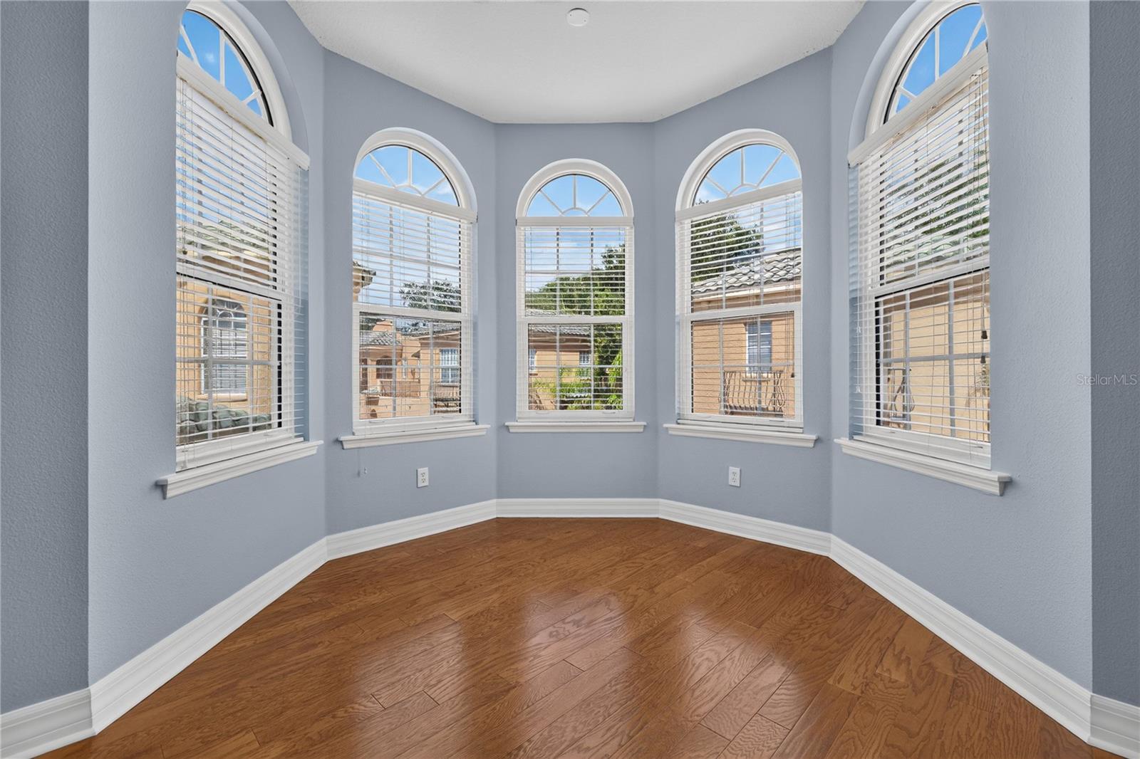 2908 HANSEN MANOR LN
