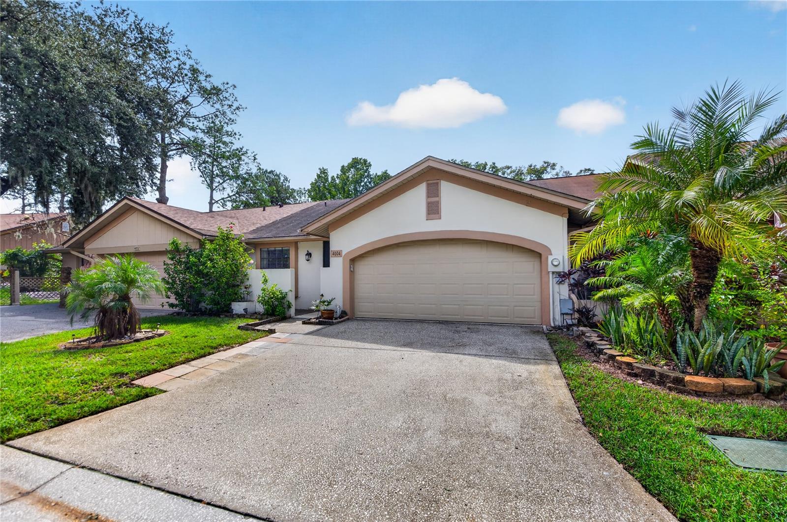 4004 SHORESIDE CIR