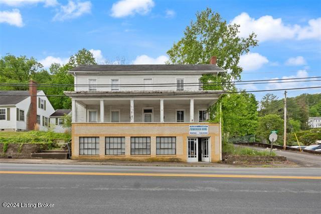 101 S Main St