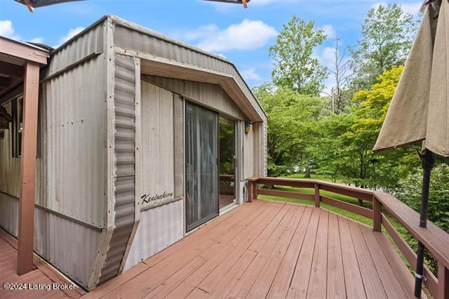 509 Lakeshore Dr