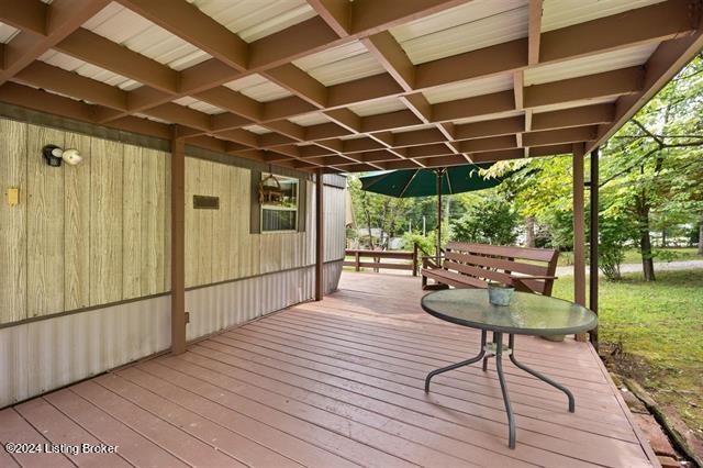 509 Lakeshore Dr