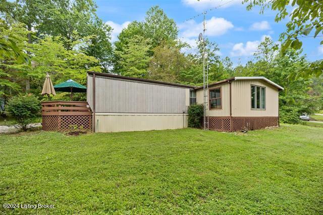 509 Lakeshore Dr