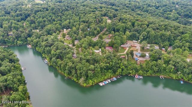 509 Lakeshore Dr