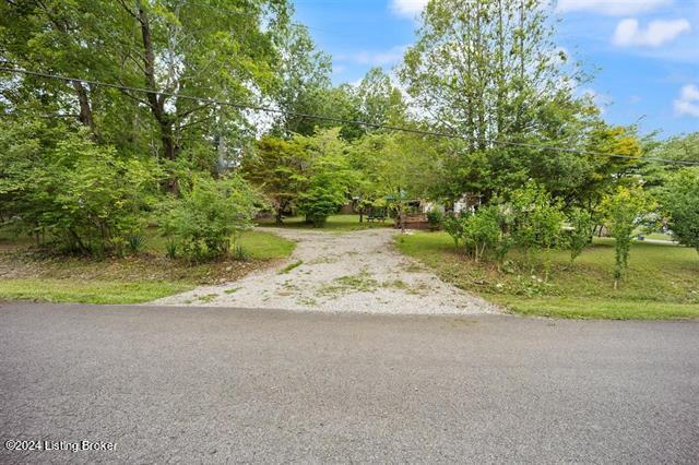 509 Lakeshore Dr