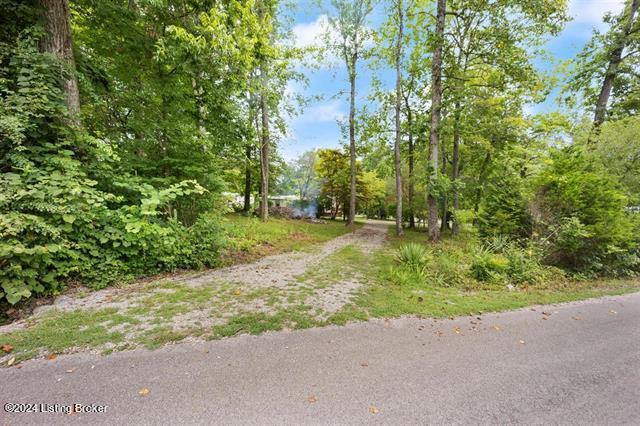 509 Lakeshore Dr