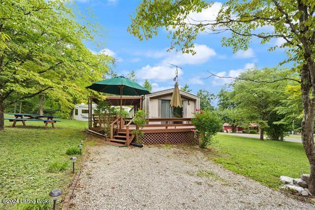 509 Lakeshore Dr