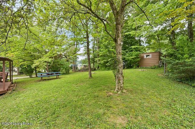 509 Lakeshore Dr