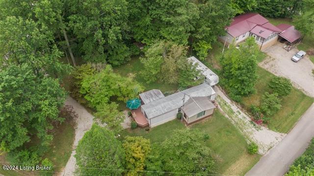 509 Lakeshore Dr