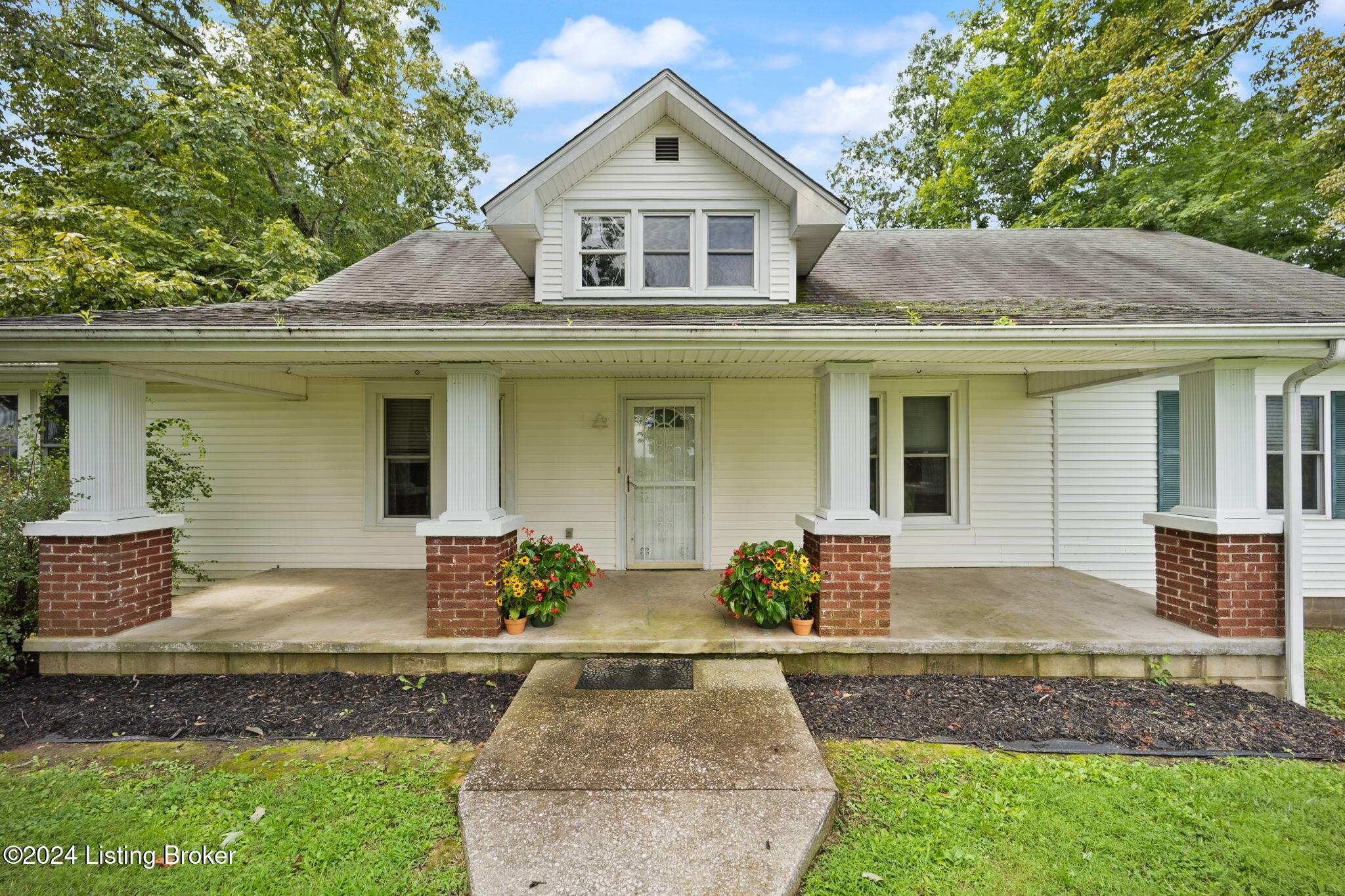905 Morgantown Rd