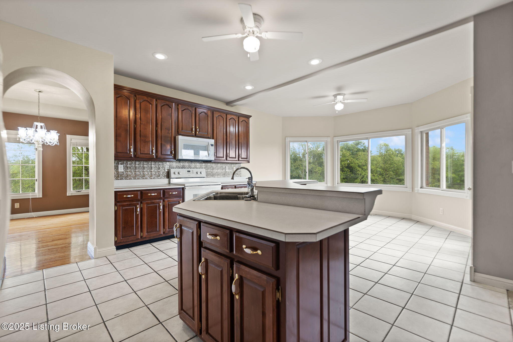 11464 KY Hwy 259 N