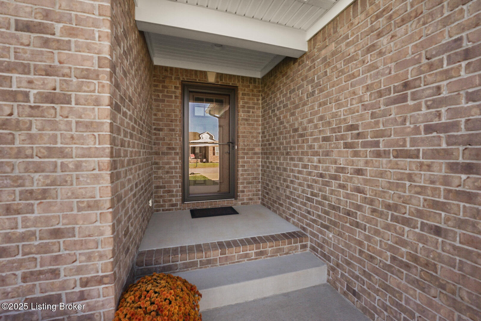 3036 Wyatt Dr