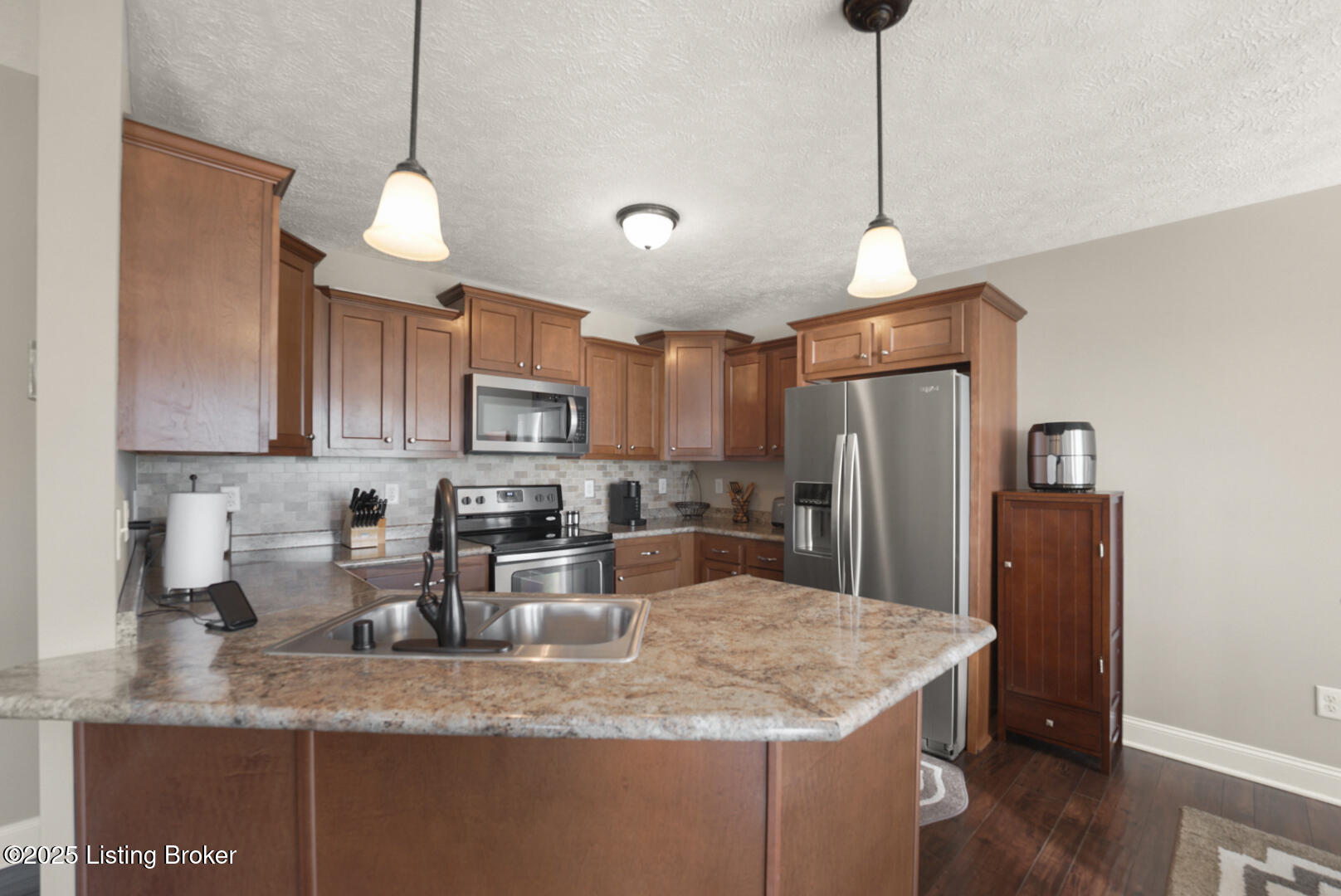 3036 Wyatt Dr