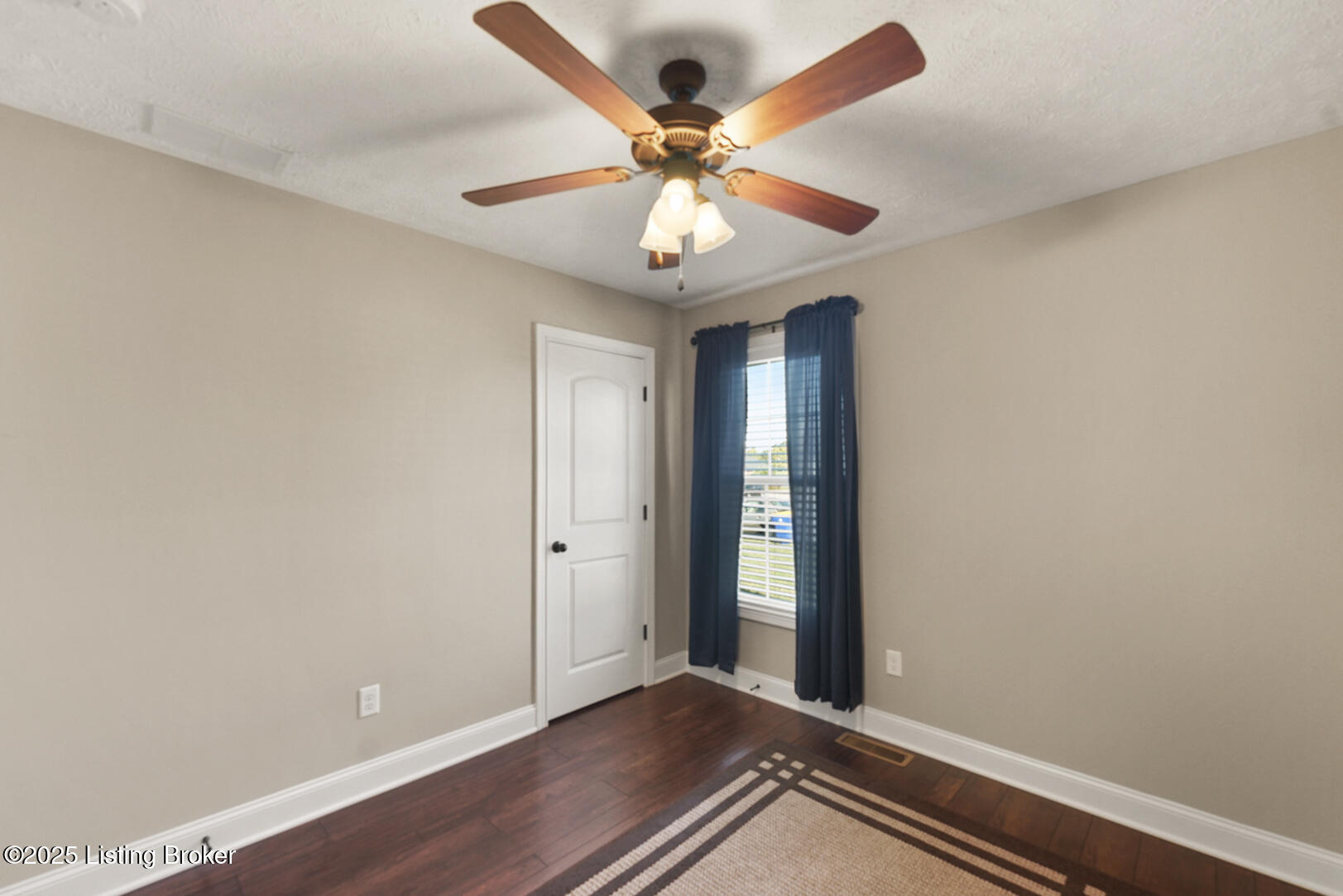 3036 Wyatt Dr