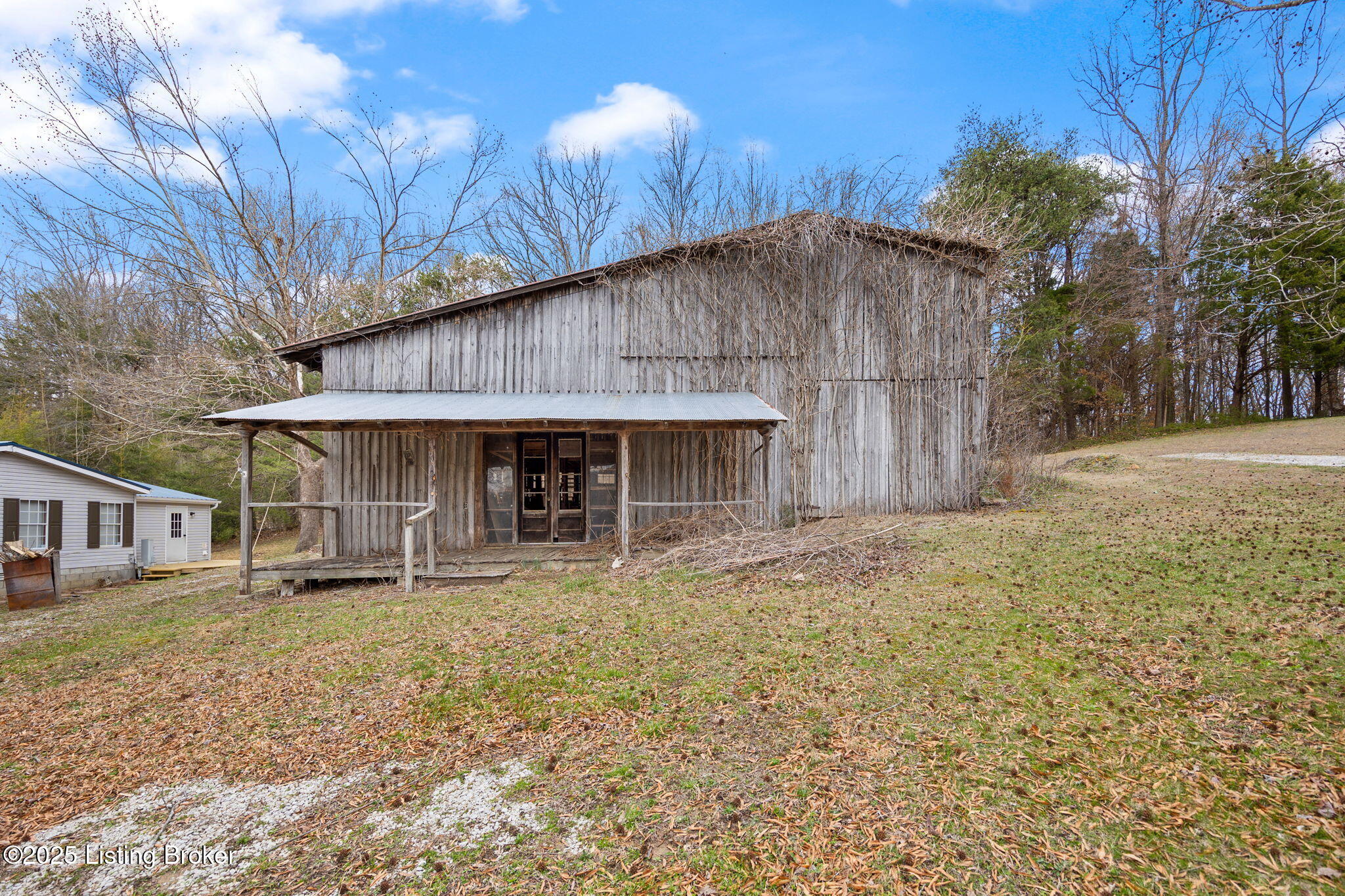820 Mammoth Cave Rd