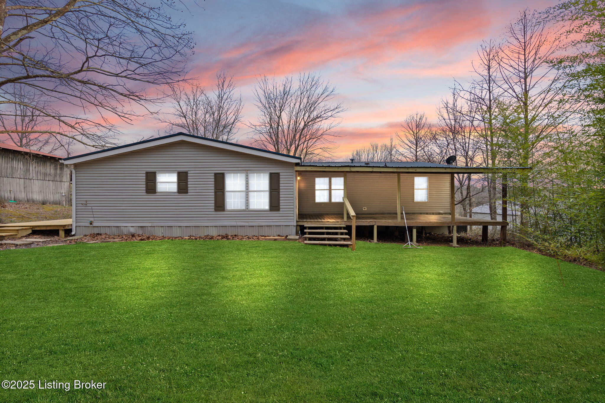 820 Mammoth Cave Rd