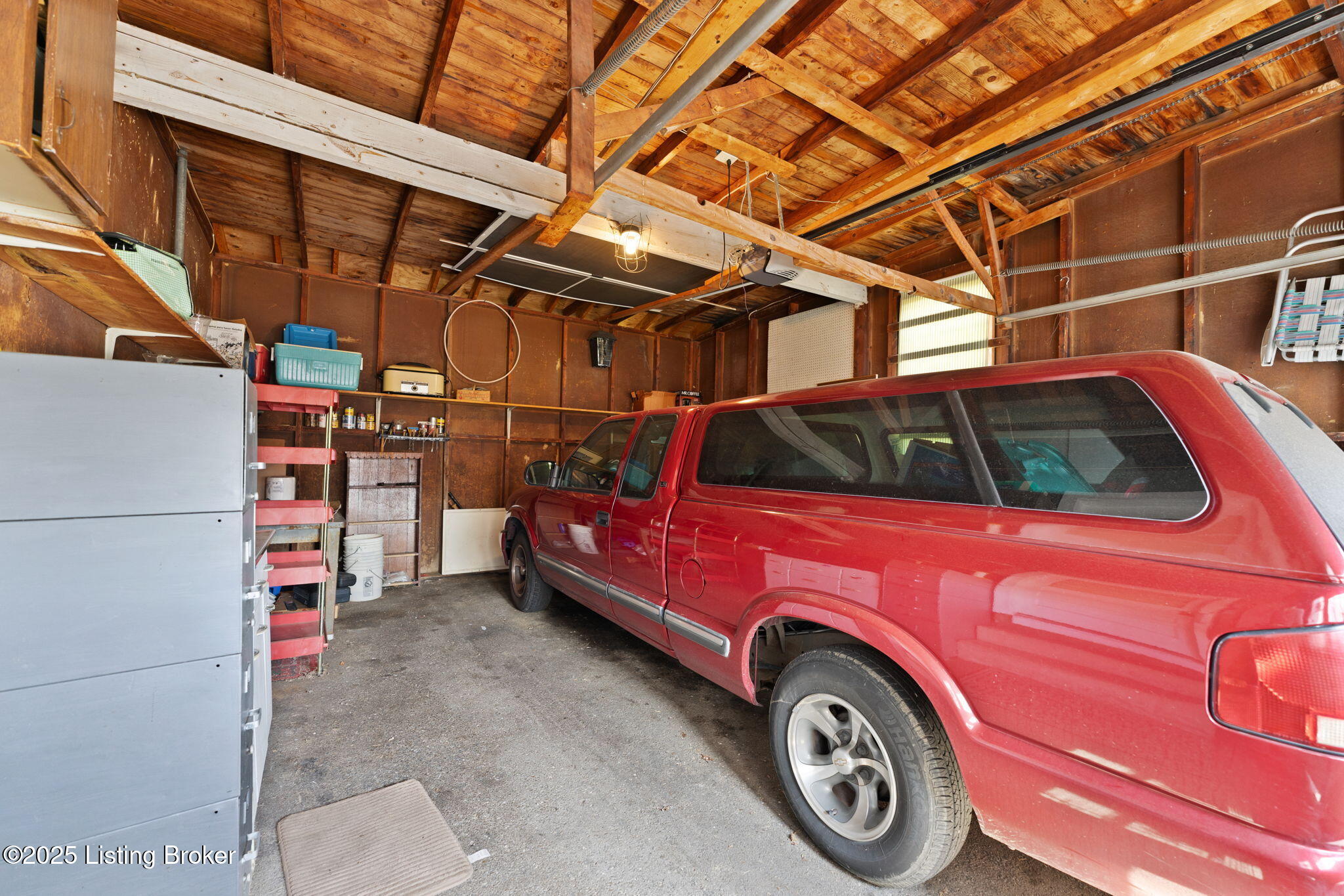 301 Vincent St
