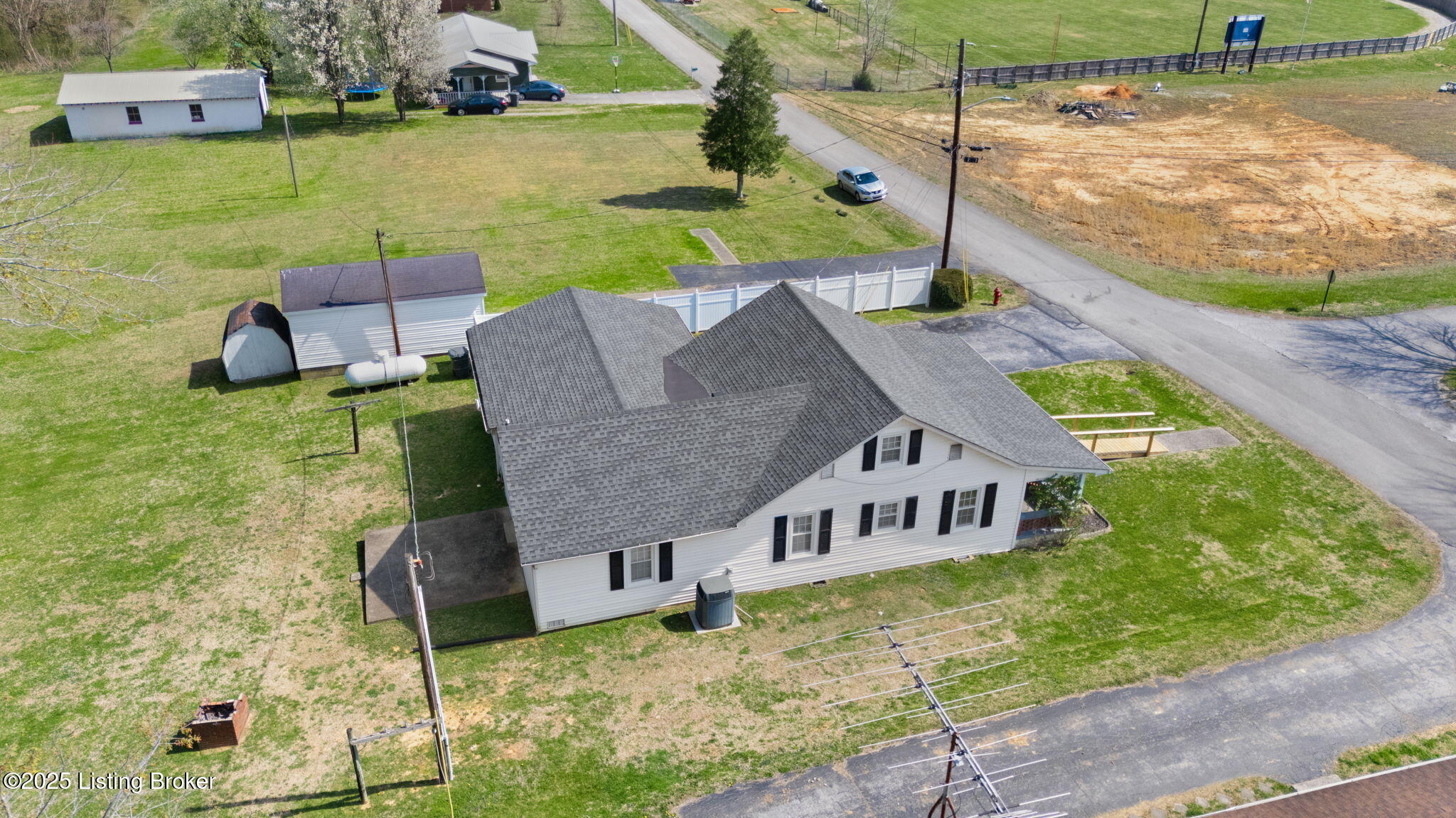 301 Vincent St