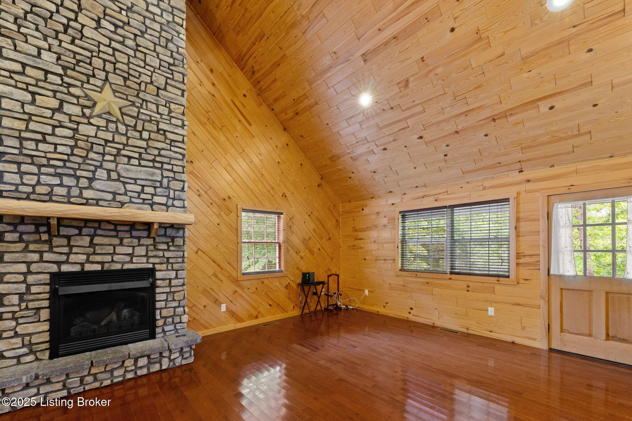 143 Ironwood Dr