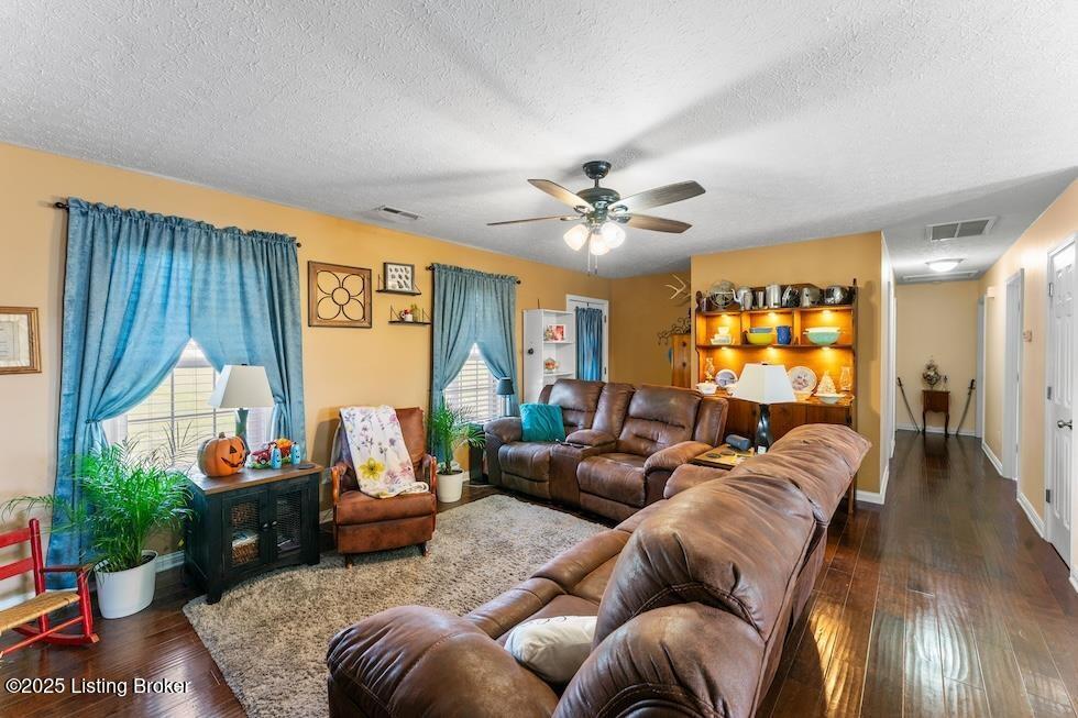 86 Olivia Ct