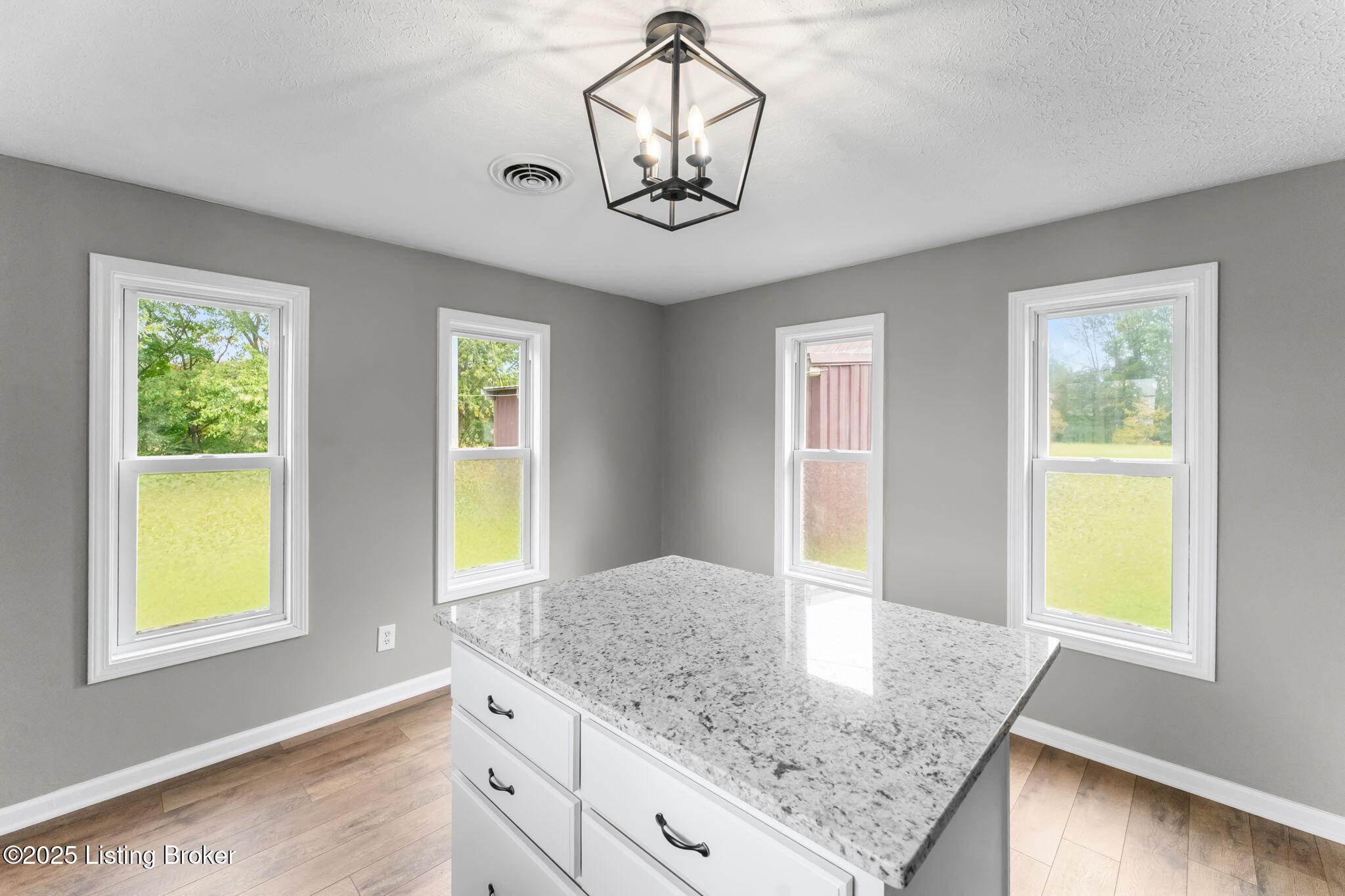245 Old Kyrock Rd