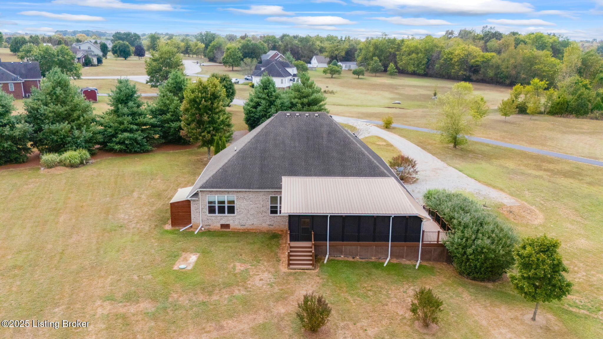 136 Judith Ln