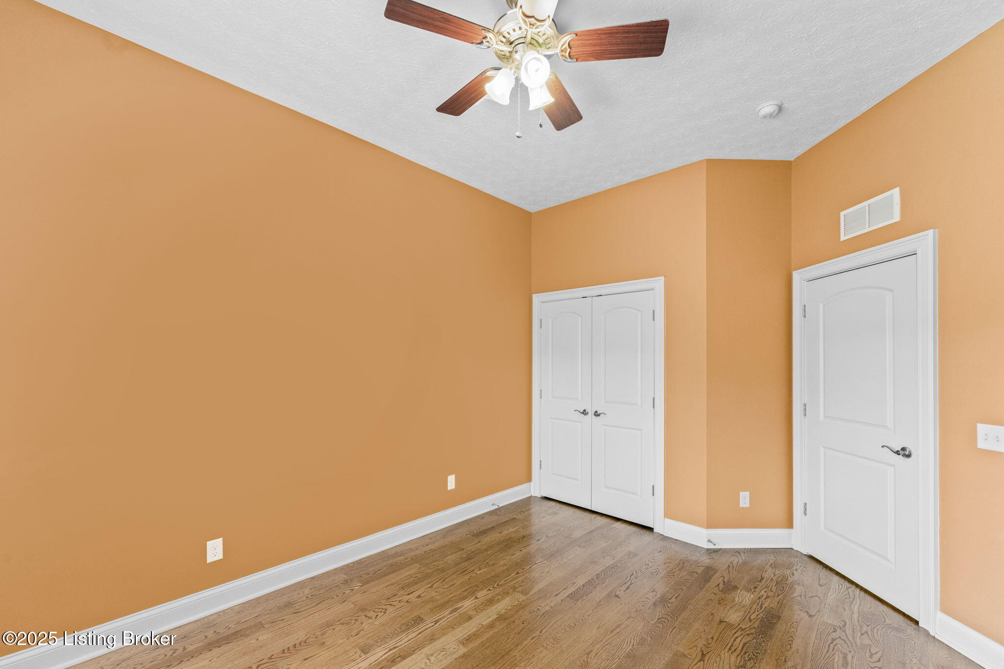 136 Judith Ln