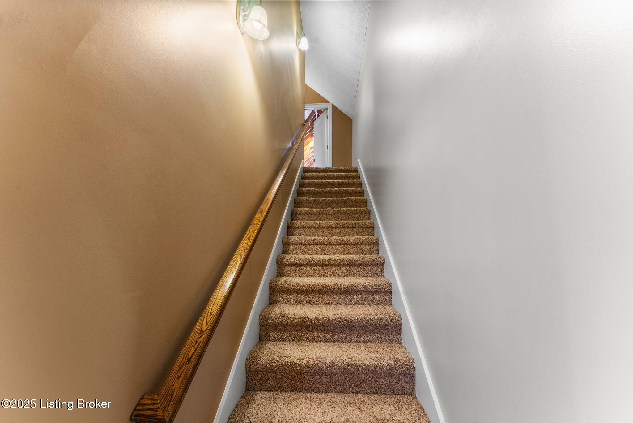 136 Judith Ln